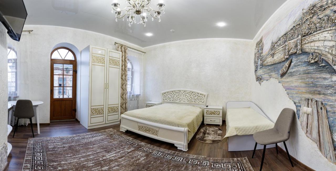 Апартаменти В Старому Місті Sweet House Kamianets-Podilskyi Exterior photo