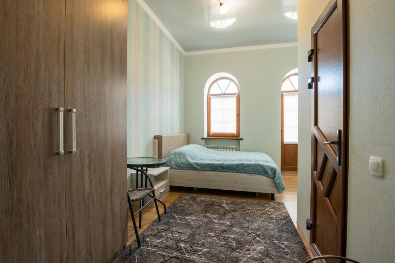 Апартаменти В Старому Місті Sweet House Kamianets-Podilskyi Exterior photo