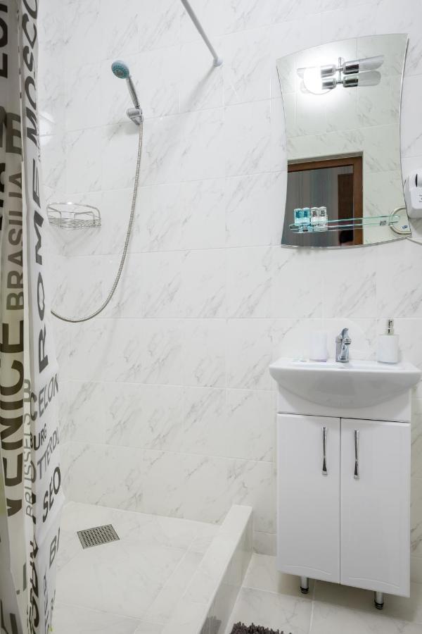 Апартаменти В Старому Місті Sweet House Kamianets-Podilskyi Exterior photo