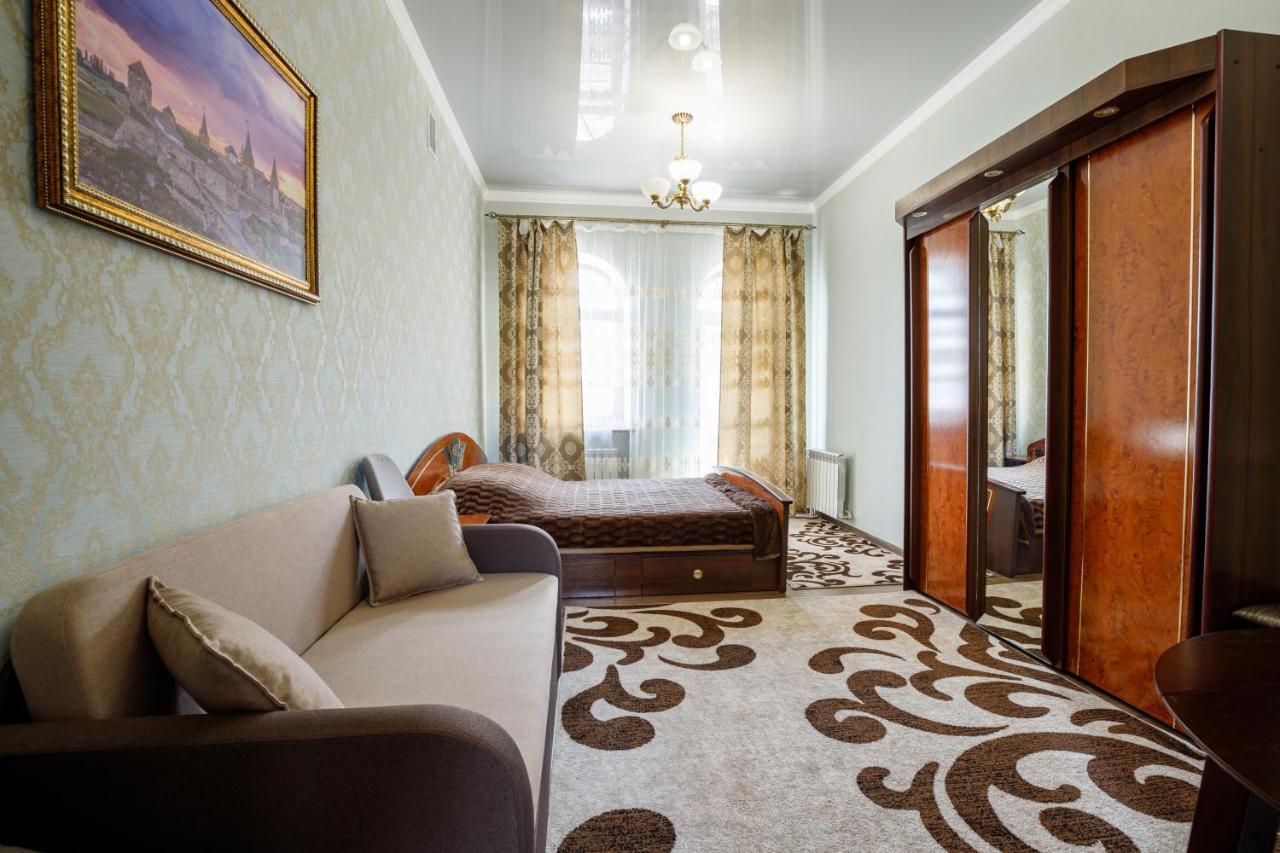 Апартаменти В Старому Місті Sweet House Kamianets-Podilskyi Exterior photo