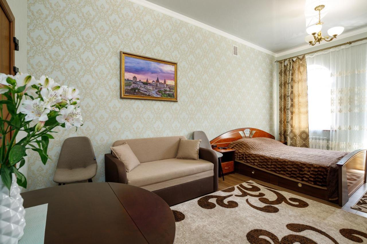 Апартаменти В Старому Місті Sweet House Kamianets-Podilskyi Exterior photo